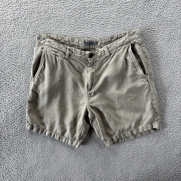John Varvatos Shorts Mens 36 (37x7) Green Linen Blend Flat Front Breathable - Picture 1 of 11